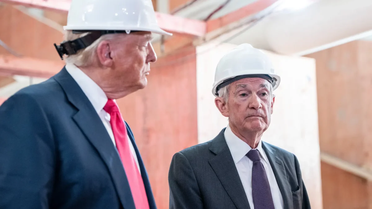 The Fed Under Fire — Powell, Trump, and the $2.5 Billion Renovation Probe